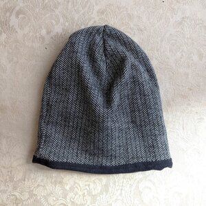 Columbia Sportswear Women's Fleece-lined Beanie